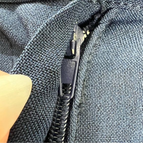 Vintage 80s 90s minimalist blue pleated straight leg old money trousers 8 - Picture 11 of 13